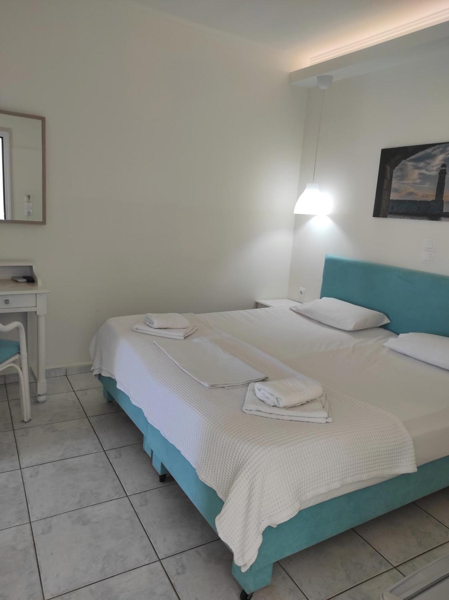 Filoxenia Beach Hotel Ретимно Екстериор снимка